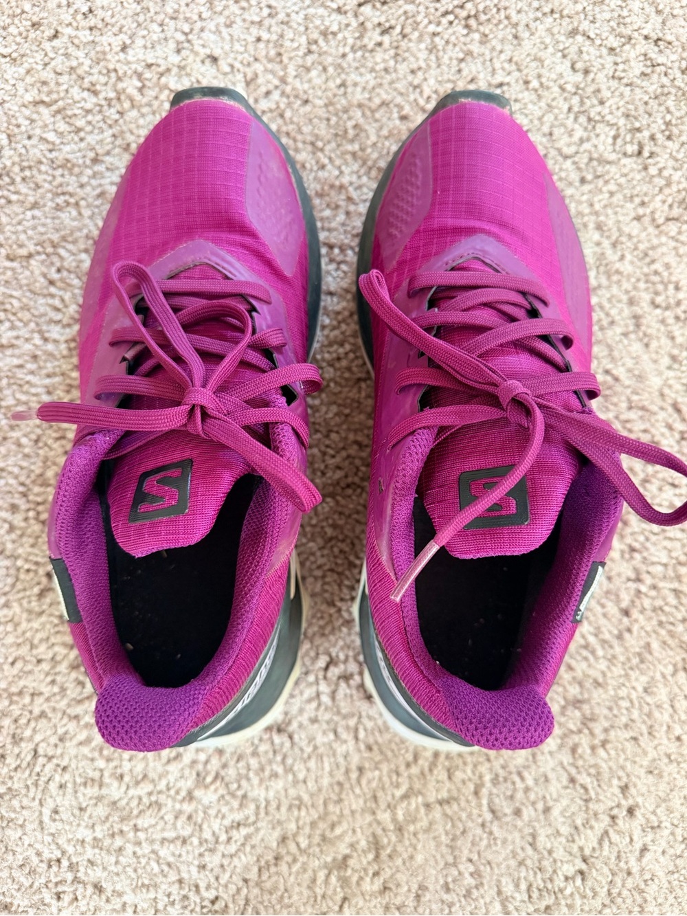 Salomon Women's Fuchsia Trail Running Shoes